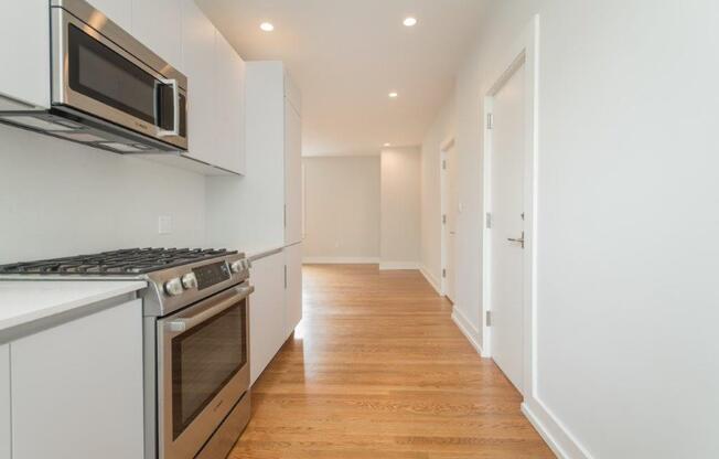 17a Forest St.