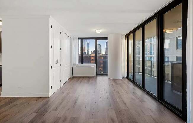 1 bed, 1 bath, 786 sqft, $6,100, Unit 11C