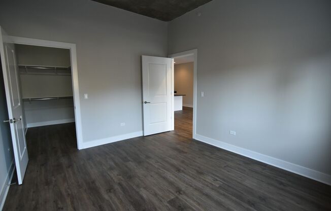 1 bed, 1 bath, 642 sqft, $3,636, Unit 3833-217