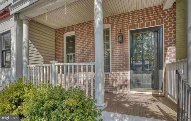 Amazingly renovated 3bd 2.5bth rarely available row-house in the heart of Hampden!