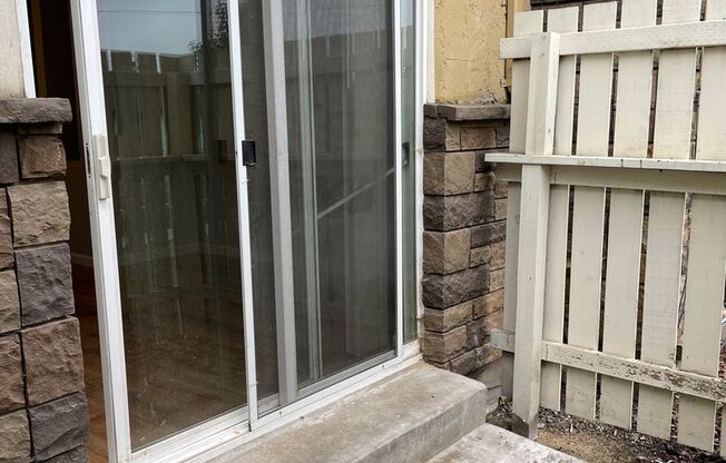 1 bed, 1 bath, 610 sqft, $1,100, Unit 46