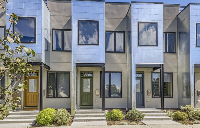 Modern RiNo Townhome | Rooftop Deck + Attached Garage
