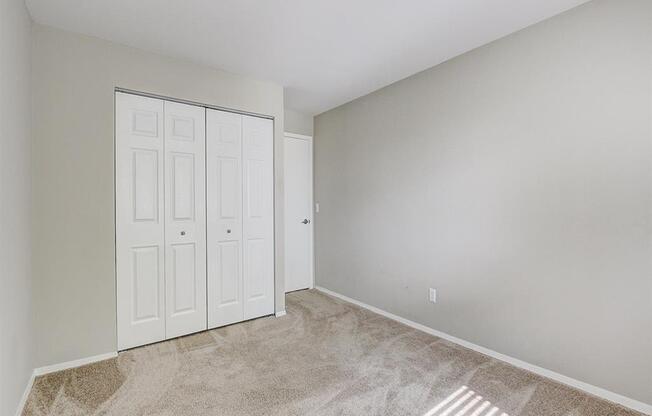 Welcome to West Bend Terrace Apartments