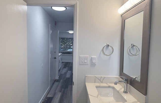 1 bed, 1 bath, 605 sqft, $1,530, Unit Unit 02