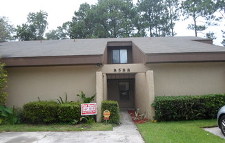 2 bedroom 2 bath townhouse located need NSA Jax