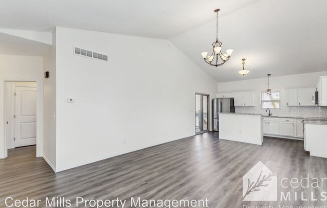 12612 E Willowgreen