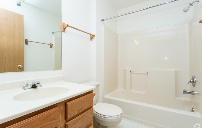 2 beds, 2 baths, 1,193 sqft, $1,499.99, Unit 703-F