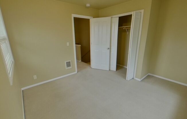 2 beds, 1 bath, $1,625, Unit 1