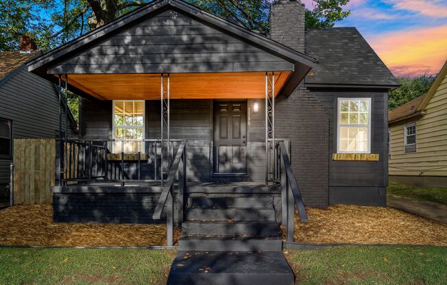 Stunning 2 Bedroom 2 Bath in the heart of Tulsa!