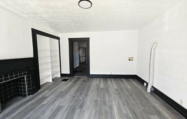 Fully Updated 4-bedroom 2 bath house for rent!