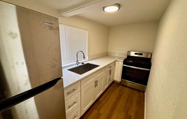 1 bed, 1 bath, $1,895, Unit 3