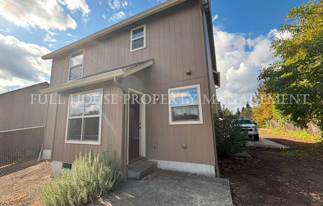 3 beds, 2 baths, $2,295