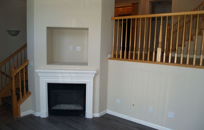 Private Street Entrance! Attached Garage! 2Br 2.5Ba Dublin at The Terraces in Great Location!