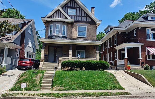 1526 Dixmont