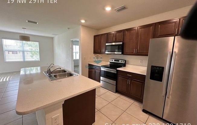 19 NW 29 TER