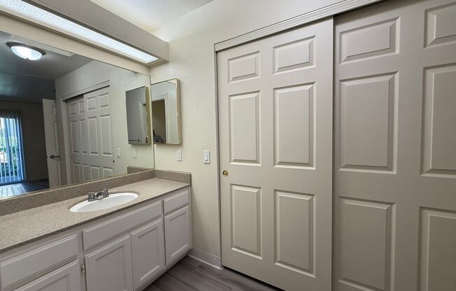 2 beds, 2 baths, 1,097 sqft, $1,980