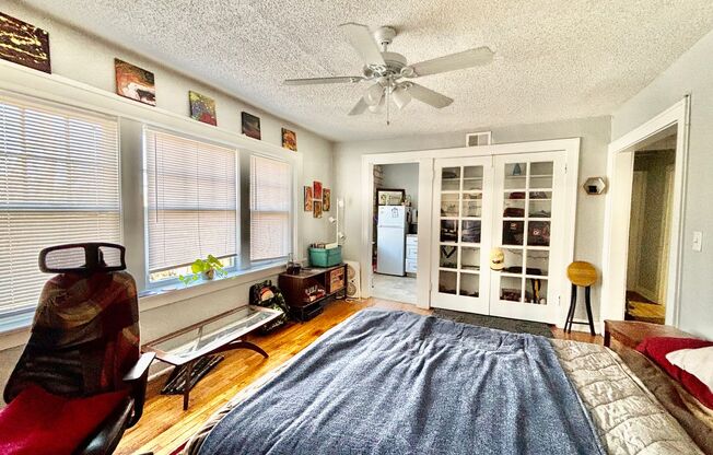 1 bed, 1 bath, 600 sqft, $995, Unit 1307-2