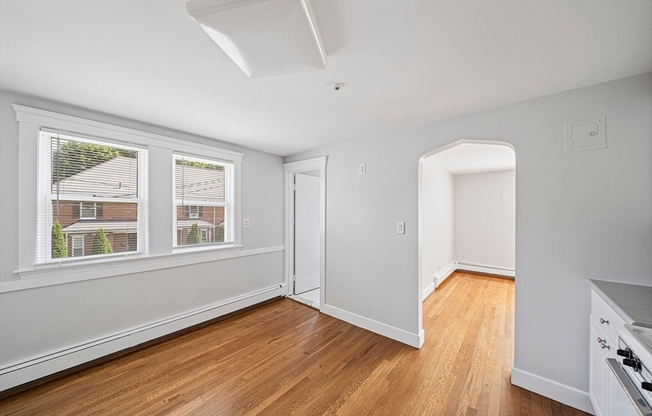 14 HARTWELL ST