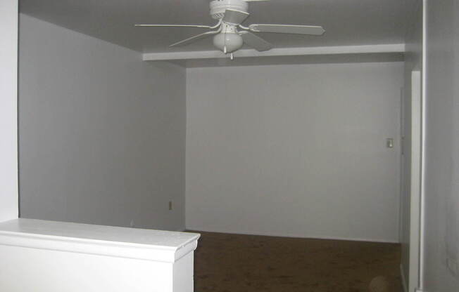 2 beds, 1 bath, 680 sqft, $1,310, Unit 113-326