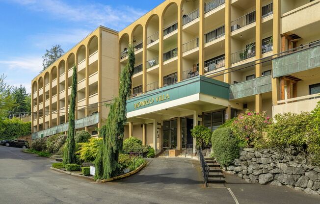 1bd/1ba Mercer Island Condo