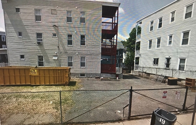 19 EASTMAN ST