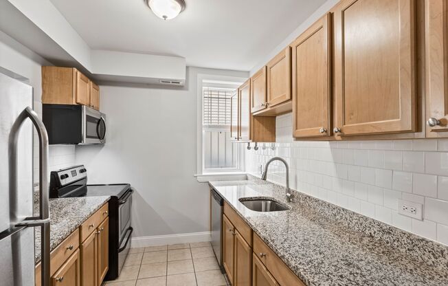 1 bed, 1 bath, 409 sqft, $1,750, Unit 1460-G10