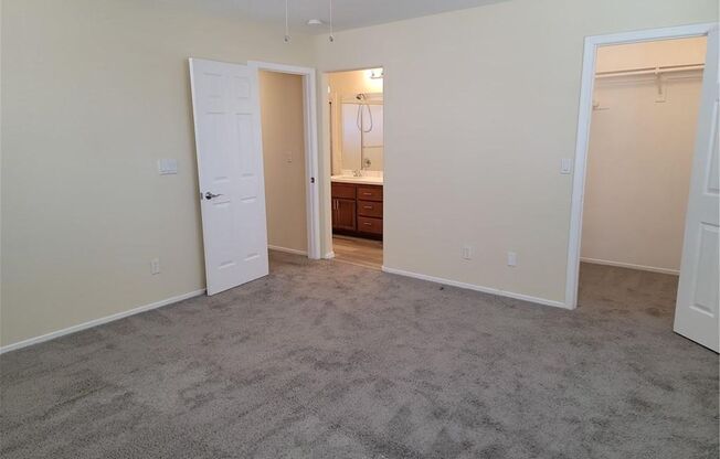 3 beds, 2.5 baths, $1,750