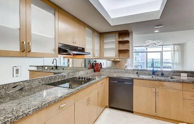 2 beds, 2.5 baths, 1,431 sqft, $6,995, Unit 1225