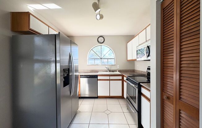 Beautifully Upgraded 3 BR Home in Hidden Lakes - Community Pool