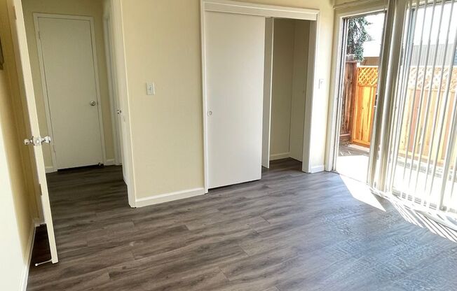 Welcome to Tamarack Gardens! Located in the heart of Sunnyvale
