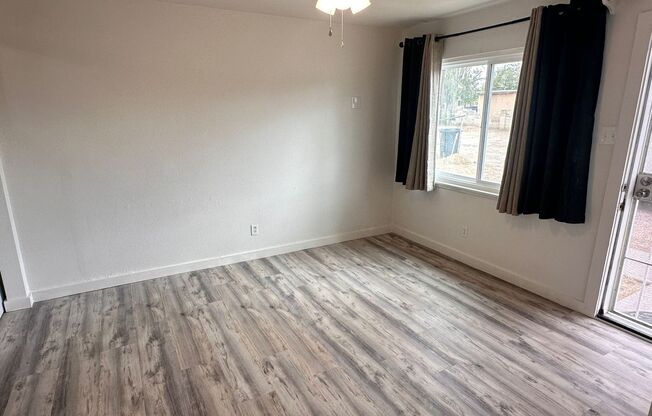 1 bed, 1 bath, 500 sqft, $1,000