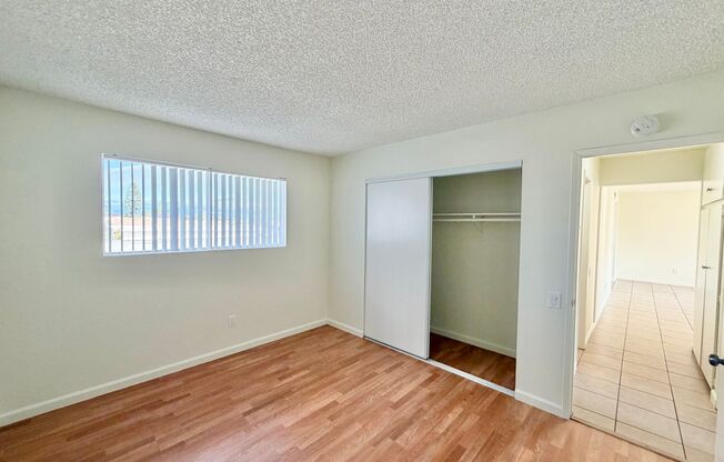 2 beds, 1 bath, 900 sqft, $2,375, Unit 56