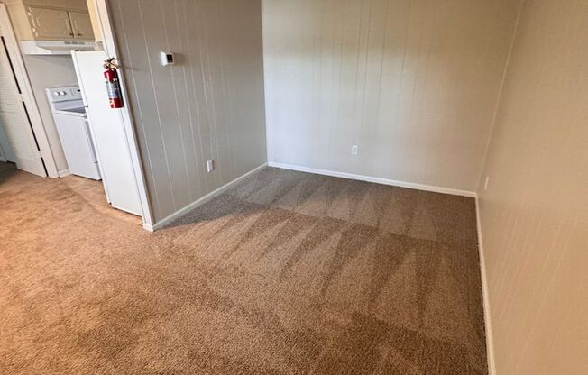 1 bed, 1 bath, 750 sqft, $1,400, Unit C7