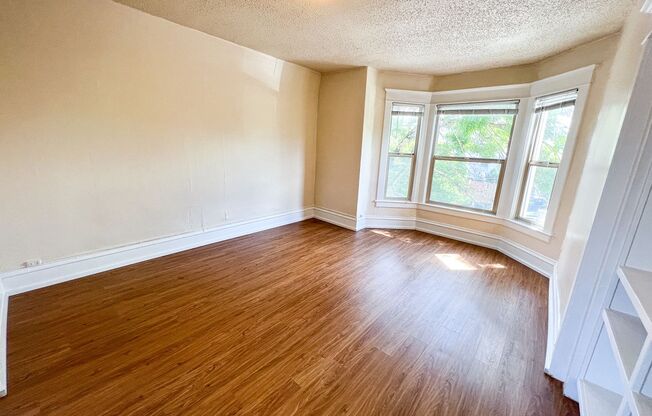 1 bed, 1 bath, 410 sqft, $1,795, Unit 301