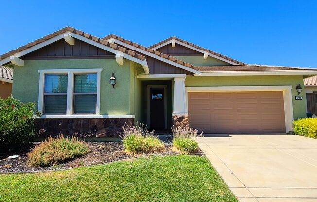 Gorgeous Single-Story Single-Family Home in Blackstone