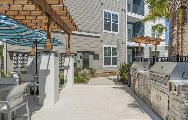 Image of the grill area with a pavillion