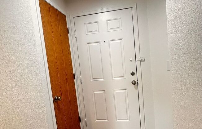 2 beds, 1 bath, 902 sqft, $1,375, Unit W - 053