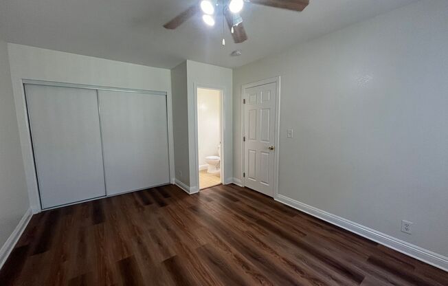 2 beds, 1.5 baths, 850 sqft, $2,195, Unit 01