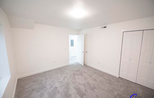 1 bed, 1 bath, 621 sqft, $1,375, Unit 18