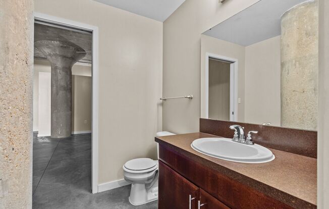 2 beds, 1 bath, 1,200 sqft, $1,645, Unit 312