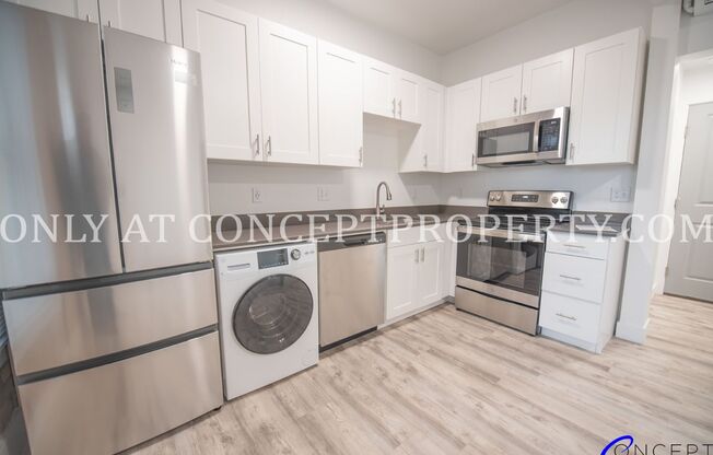 Studio, 1 bath, 251 sqft, $1,025, Unit 4D