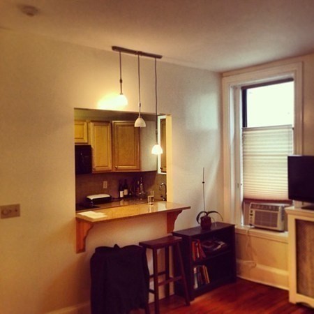 1 bed, 1 bath, 572 sqft, $3,200, Unit 6C