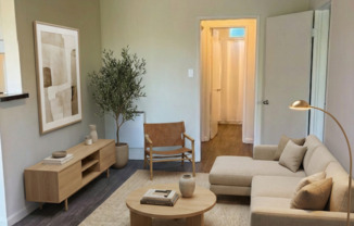 4112 Grand View Blvd