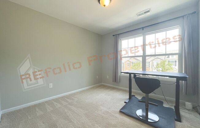 3 beds, 2.5 baths, $1,635, Unit #510