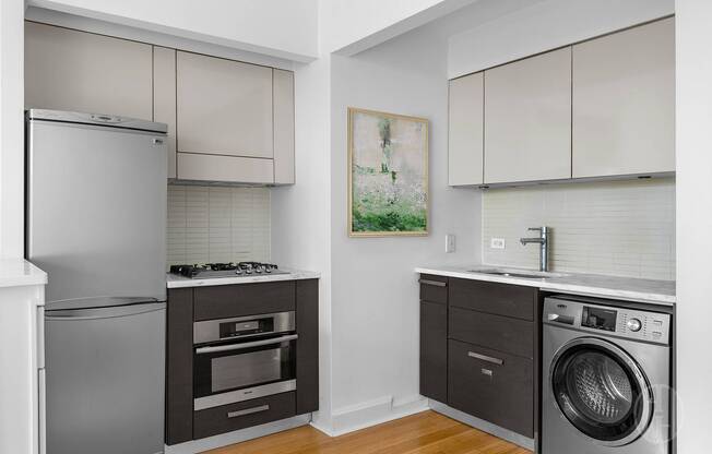 Studio, 1 bath, 384 sqft, $3,300, Unit 1FN