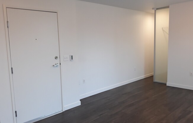 Studio, 1 bath, 325 sqft, $1,275, Unit 303 (MFTE)