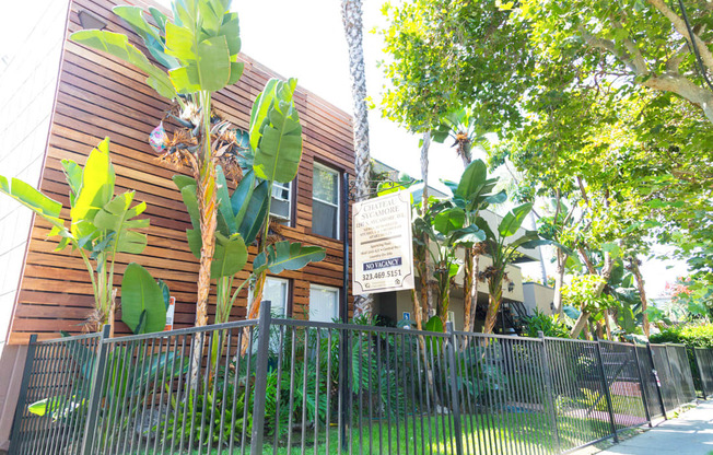 Welcome Home to Chateau Sycamore Apartments