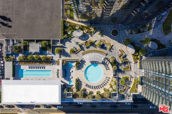 1200 S FIGUEROA ST