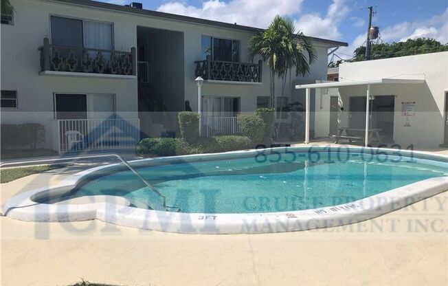 1 bed, 1 bath, 751 sqft, $1,725, Unit 5