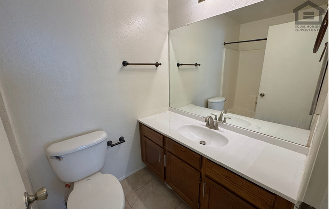 2 beds, 2 baths, $1,099, Unit UNIT 2034